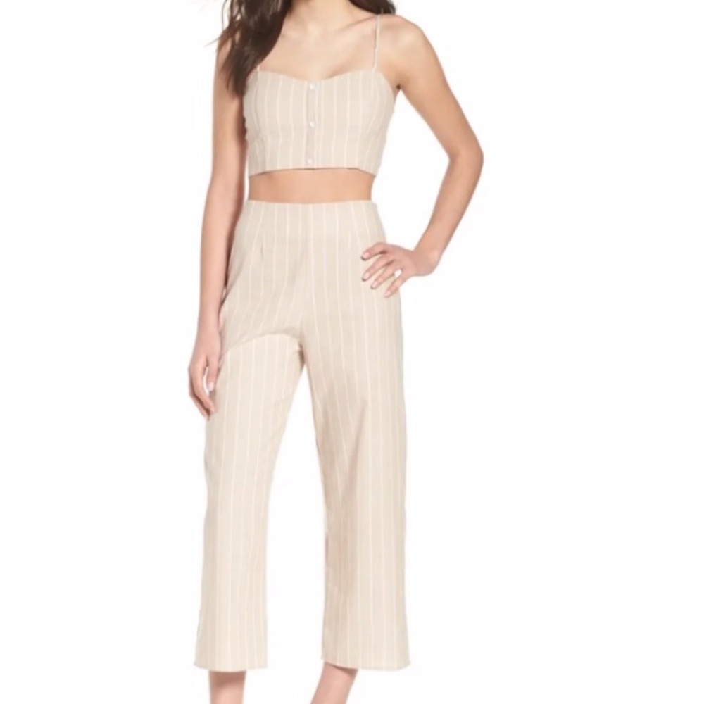 Nordstrom Leith tan and white set